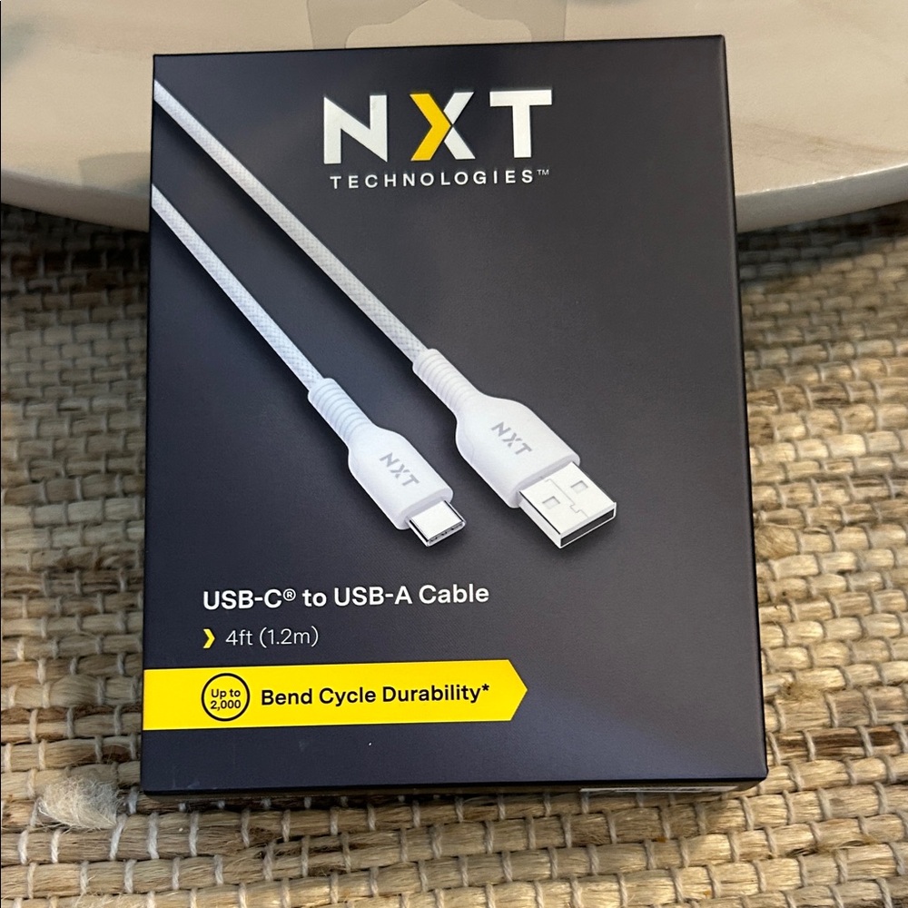 USB-C to USB-A Cable - White (4 ft)